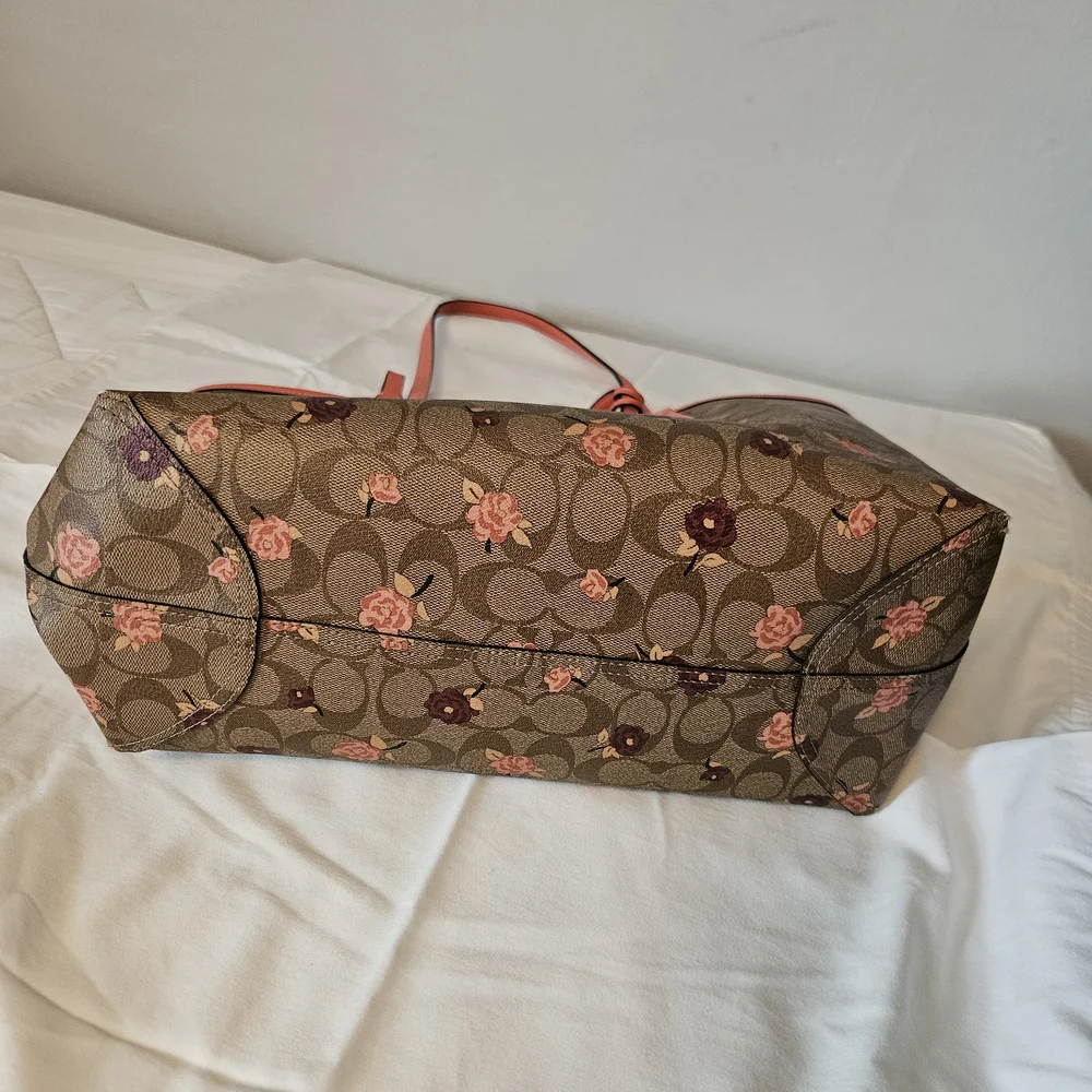 Coach Floral Tote - Brown and Pink - Picture 15 of 15